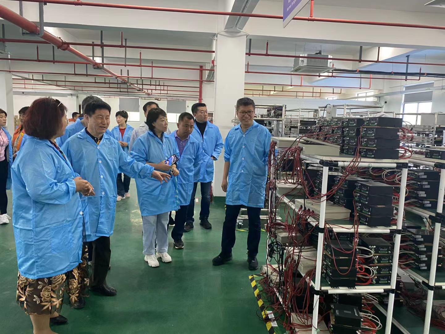 新葡京平台SMT生产车间参观