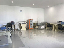 新葡京平台EMC实验室正式投入使用