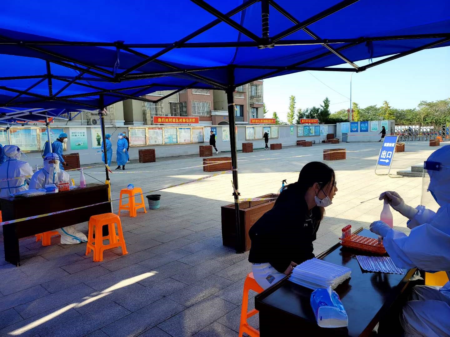 同舟共济，抗击疫情，澳门新葡京官网工会党员先锋在路上